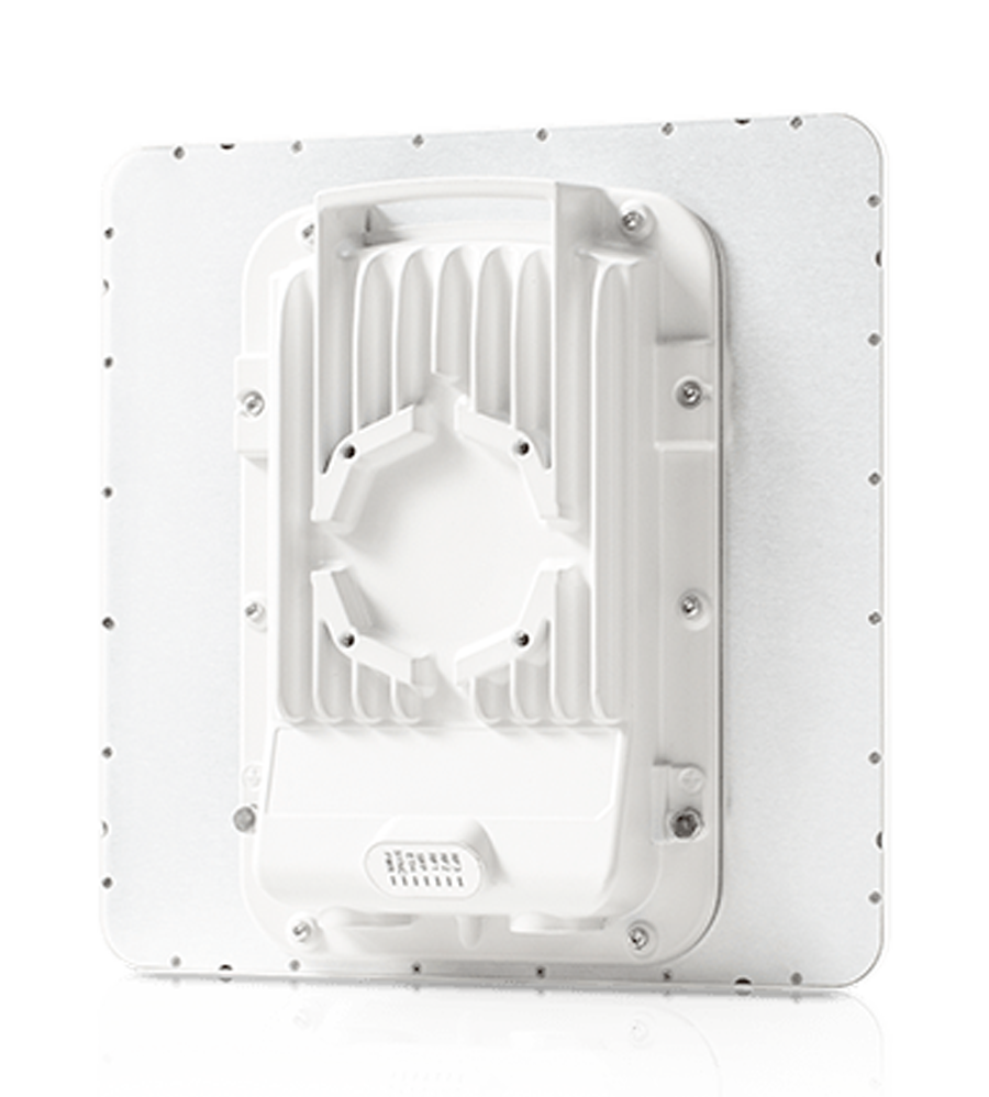Spes Impianti Cambium Networks Wireless and Ethernet PTP Backhaul Solutions PTP 550